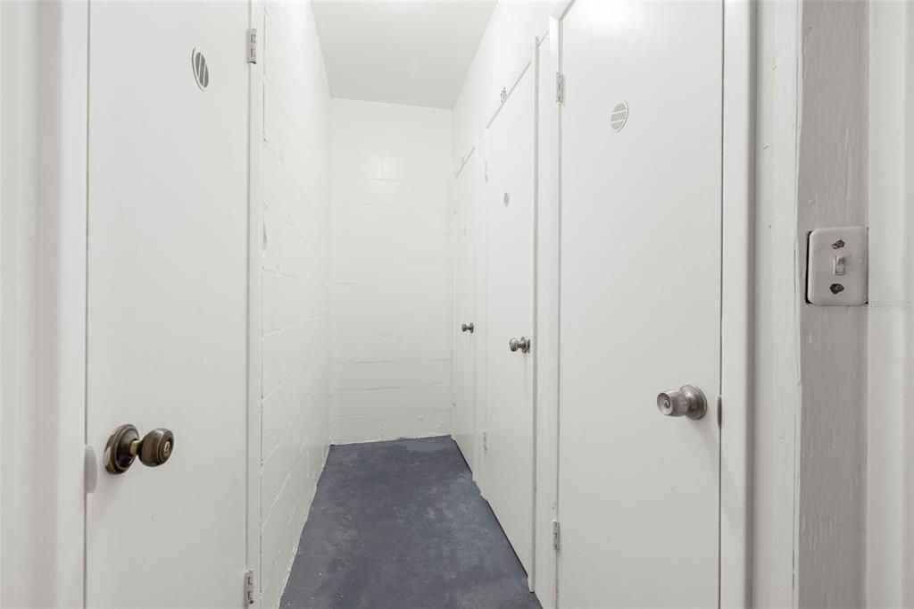 待售: $900,000 (2 贝兹, 2 浴室, 1340 平方英尺)