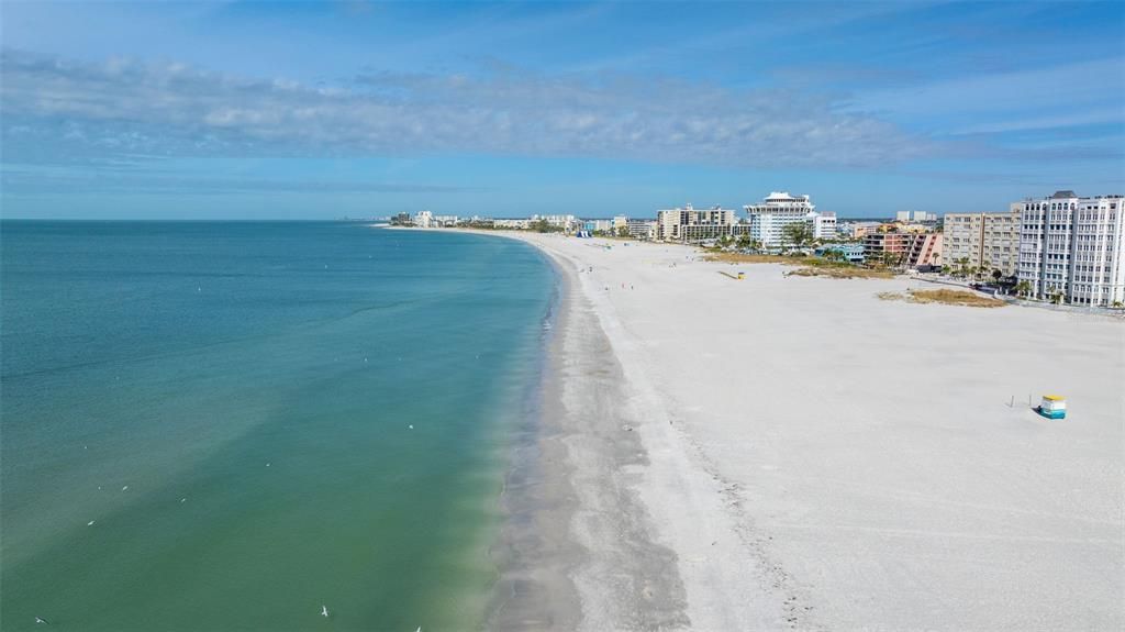 待售: $900,000 (2 贝兹, 2 浴室, 1340 平方英尺)