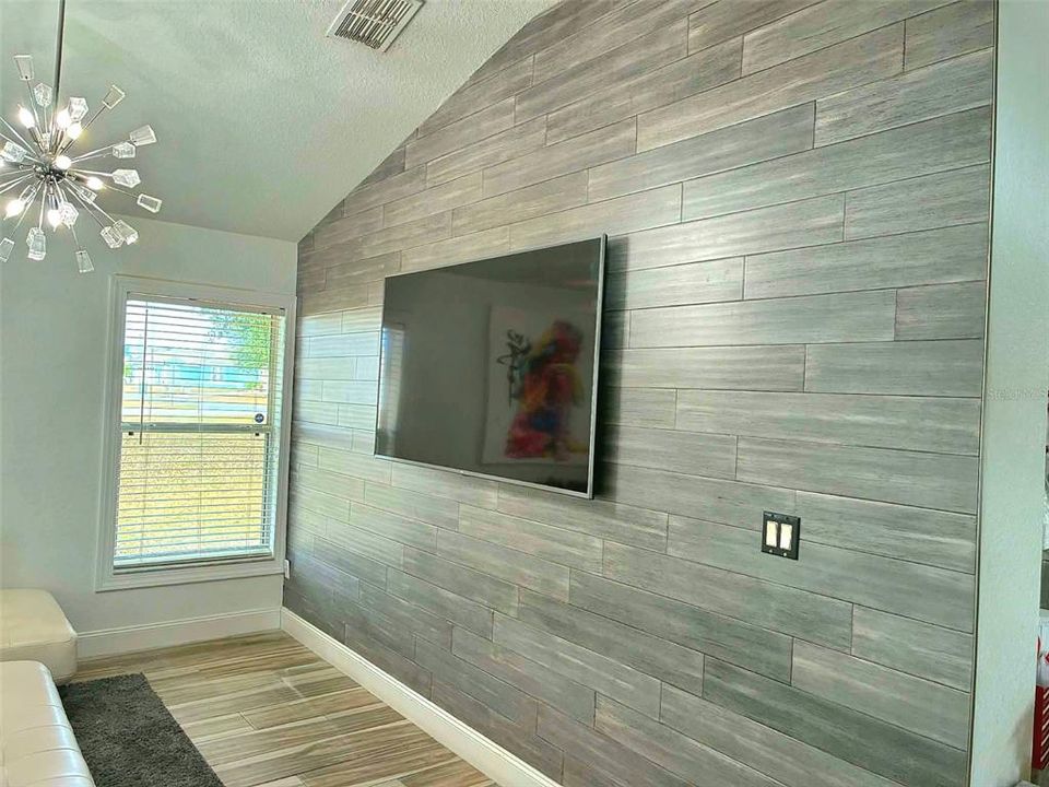 En Venta: $399,999 (4 camas, 3 baños, 2283 Pies cuadrados)