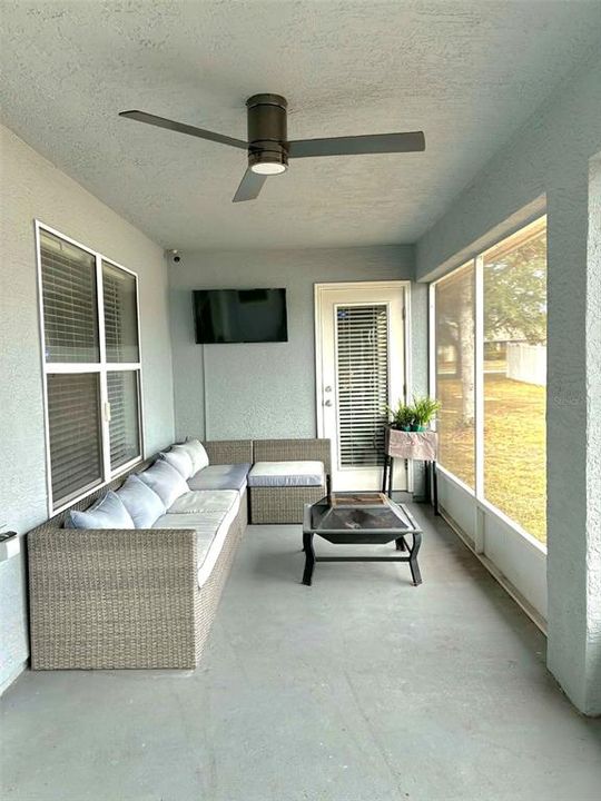 En Venta: $399,999 (4 camas, 3 baños, 2283 Pies cuadrados)