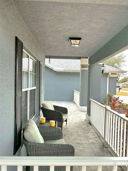 En Venta: $399,999 (4 camas, 3 baños, 2283 Pies cuadrados)