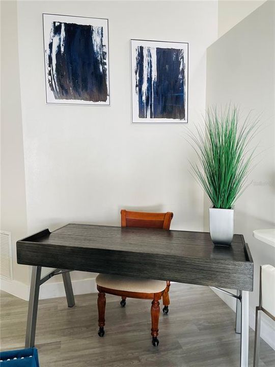 На продажу: $549,900 (3 спален, 2 ванн, 1503 Квадратных фут)