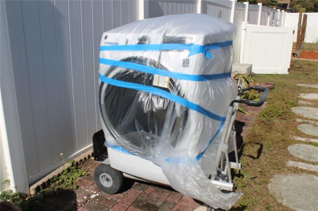 For Rent: $2,600 (4 beds, 2 baths, 1485 Square Feet)