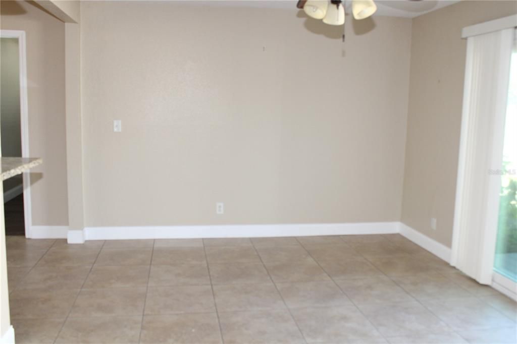 For Rent: $2,600 (4 beds, 2 baths, 1485 Square Feet)