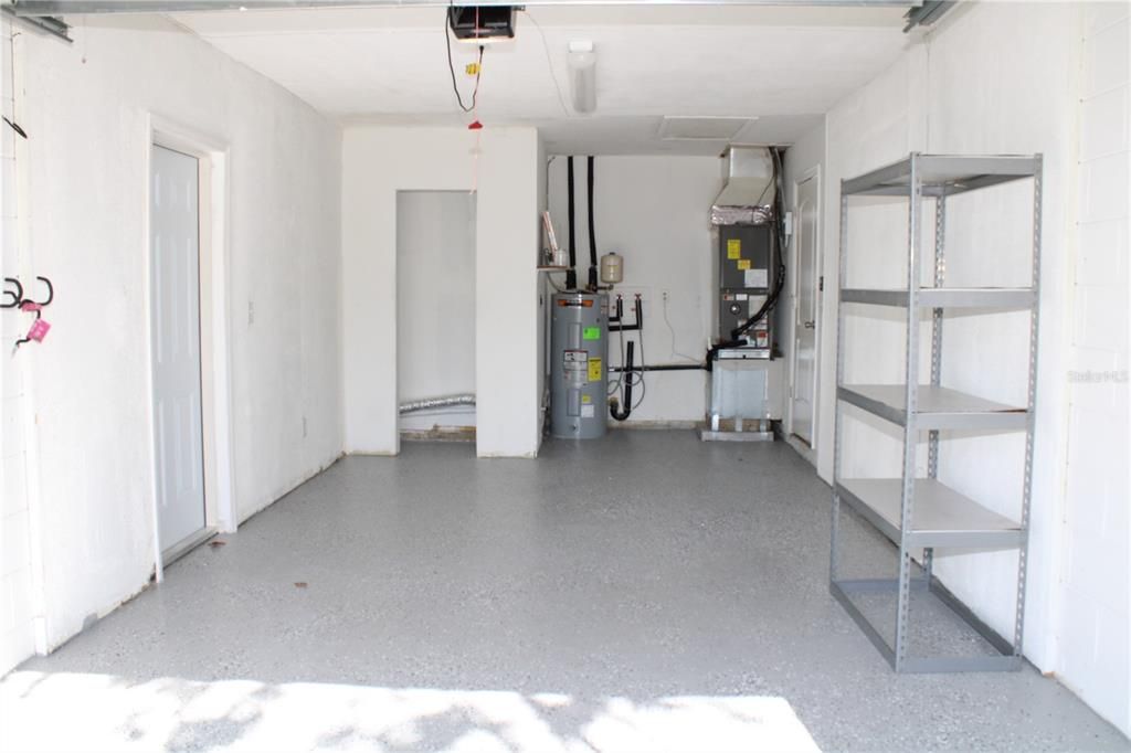 For Rent: $2,600 (4 beds, 2 baths, 1485 Square Feet)