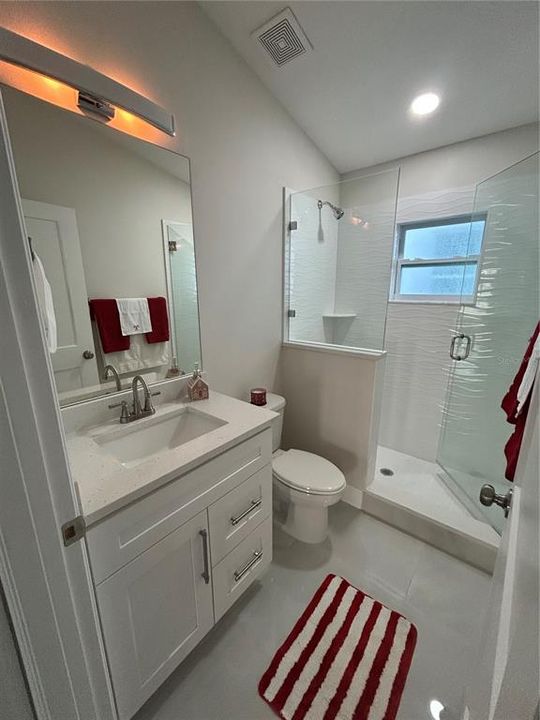 待售: $550,000 (4 贝兹, 2 浴室, 1661 平方英尺)