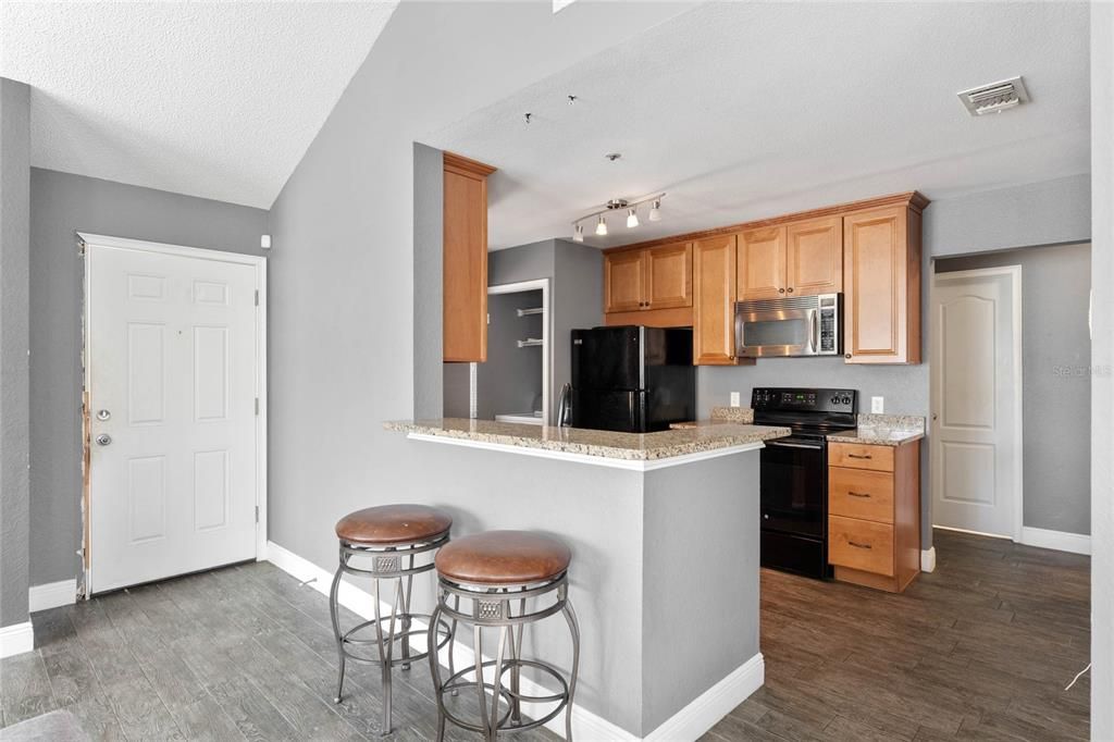 В аренду: $2,100 (2 спален, 2 ванн, 1138 Квадратных фут)