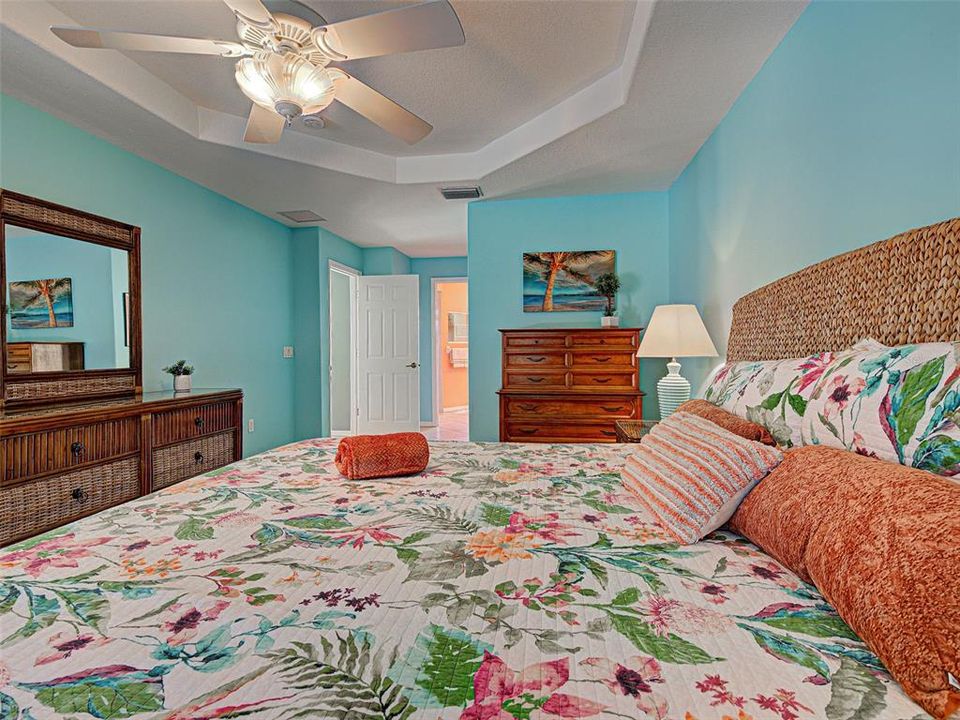 На продажу: $544,000 (3 спален, 2 ванн, 1902 Квадратных фут)