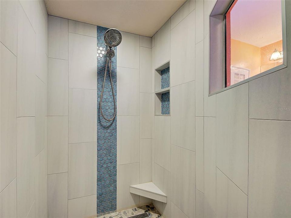 На продажу: $544,000 (3 спален, 2 ванн, 1902 Квадратных фут)