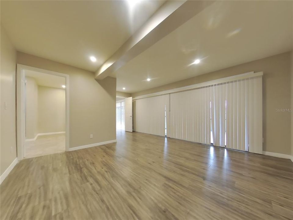 For Rent: $3,079 (4 beds, 4 baths, 2755 Square Feet)