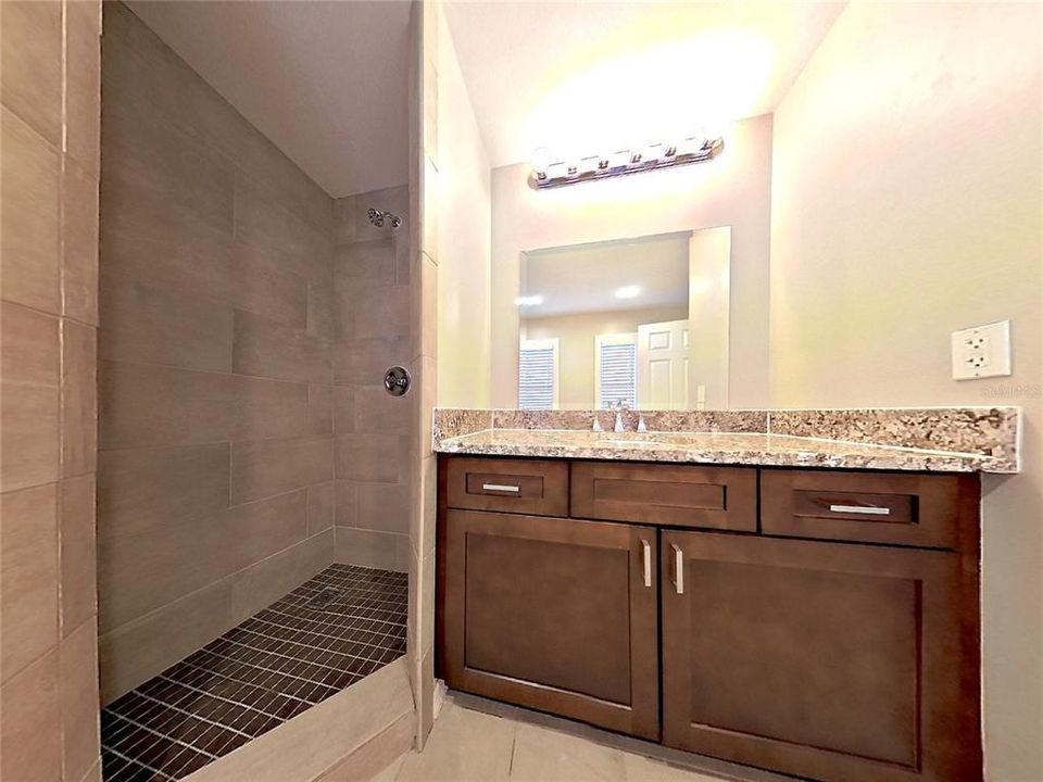 For Rent: $3,079 (4 beds, 4 baths, 2755 Square Feet)