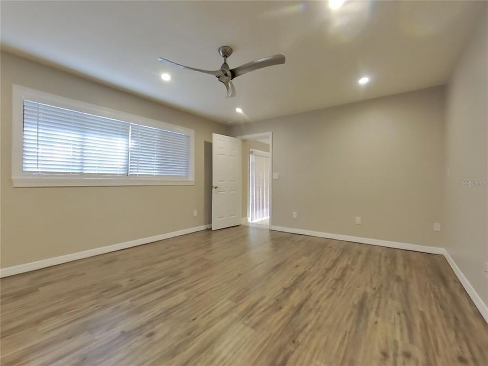 For Rent: $3,079 (4 beds, 4 baths, 2755 Square Feet)