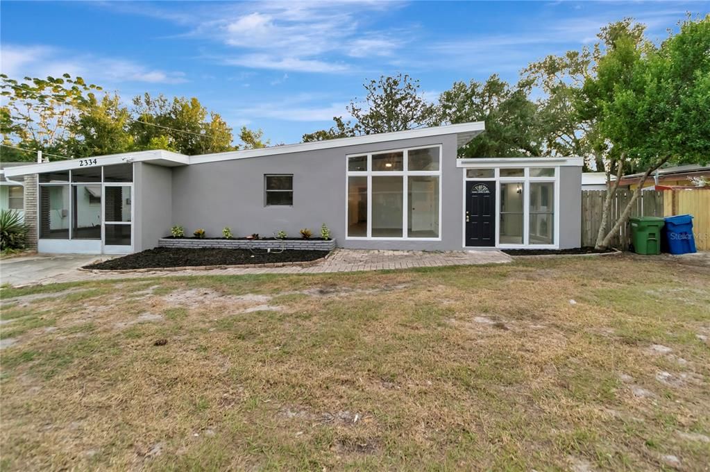 For Sale: $189,900 (3 beds, 1 baths, 1118 Square Feet)