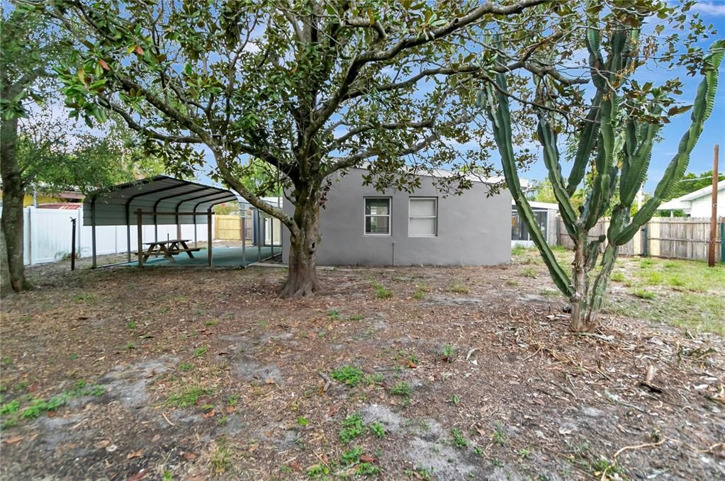 For Sale: $189,900 (3 beds, 1 baths, 1118 Square Feet)