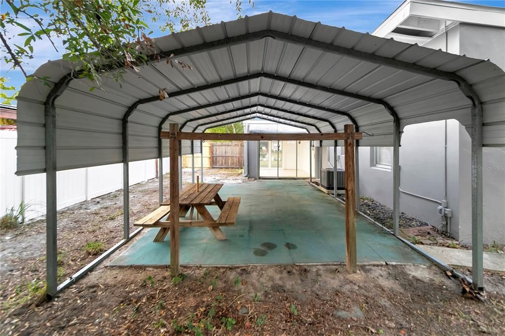 For Sale: $189,900 (3 beds, 1 baths, 1118 Square Feet)