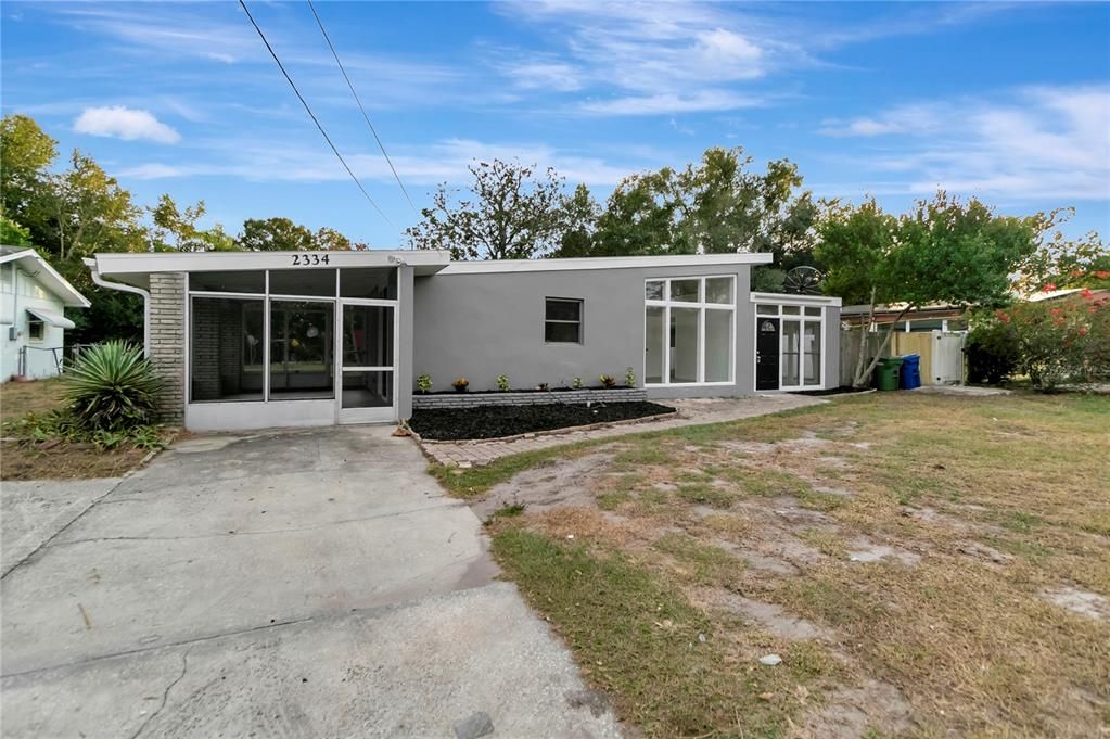 For Sale: $189,900 (3 beds, 1 baths, 1118 Square Feet)