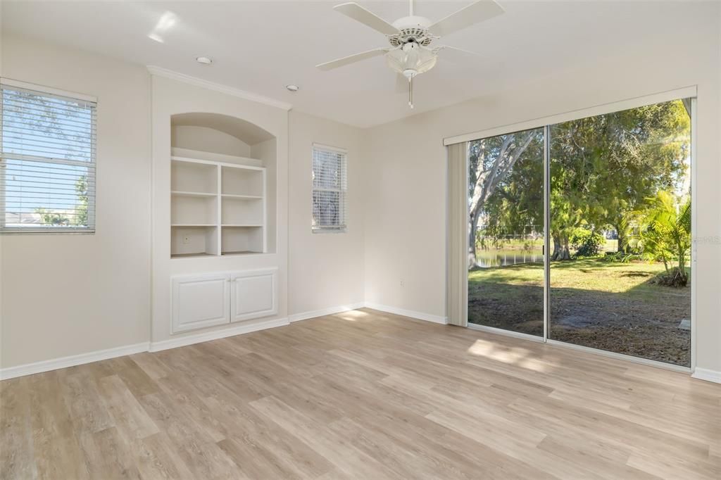 For Sale: $600,000 (4 beds, 2 baths, 2158 Square Feet)