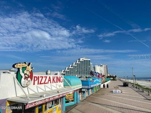 For Sale: $699,000 (1.55 acres)