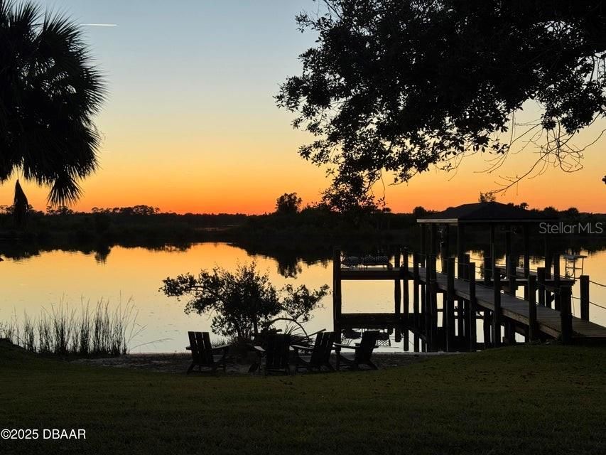 For Sale: $699,000 (1.55 acres)