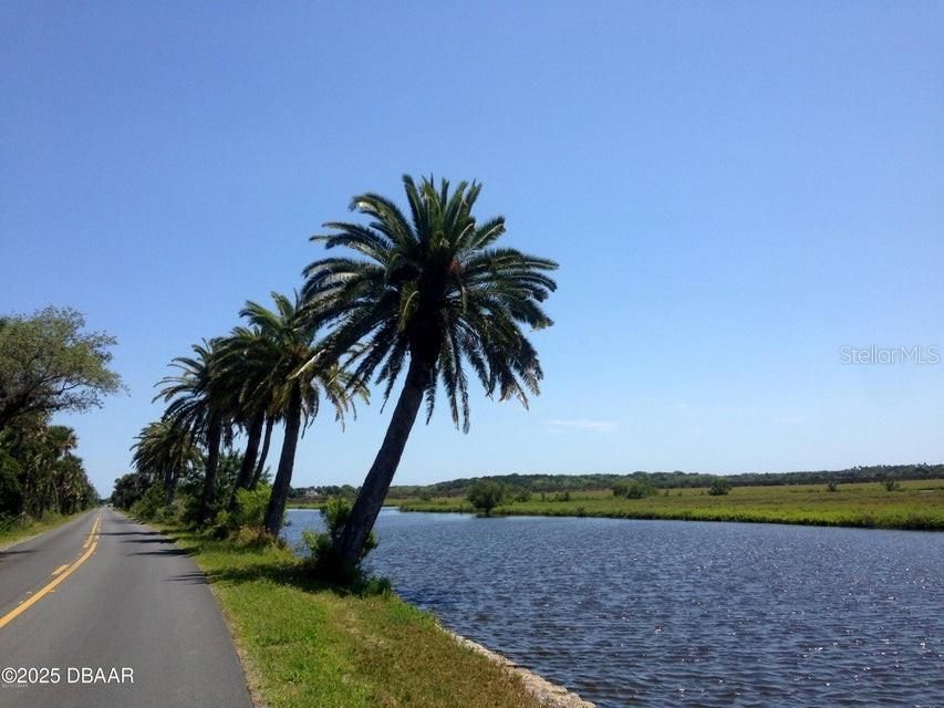 For Sale: $699,000 (1.55 acres)