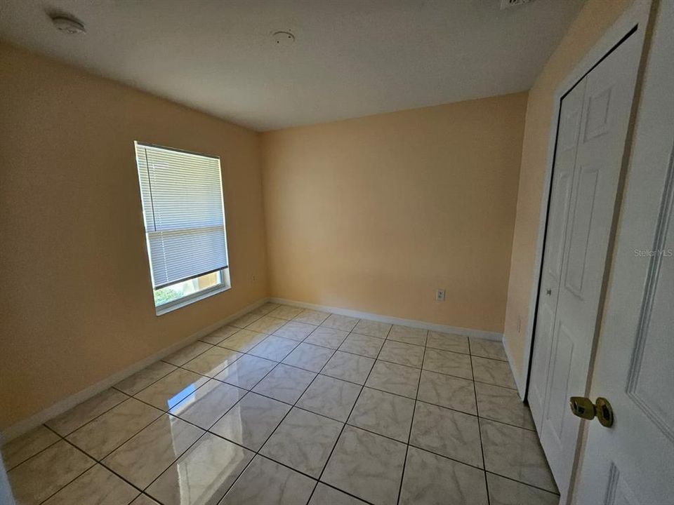 For Rent: $1,750 (3 beds, 2 baths, 1228 Square Feet)