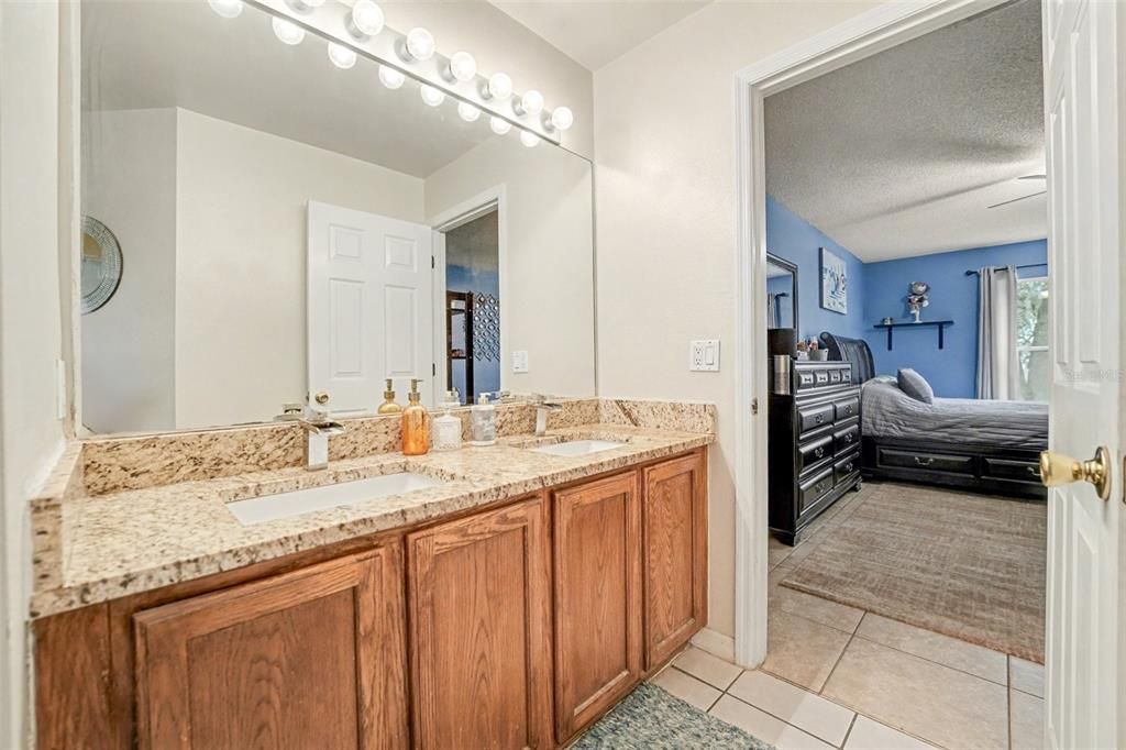 待售: $355,000 (4 贝兹, 2 浴室, 1772 平方英尺)