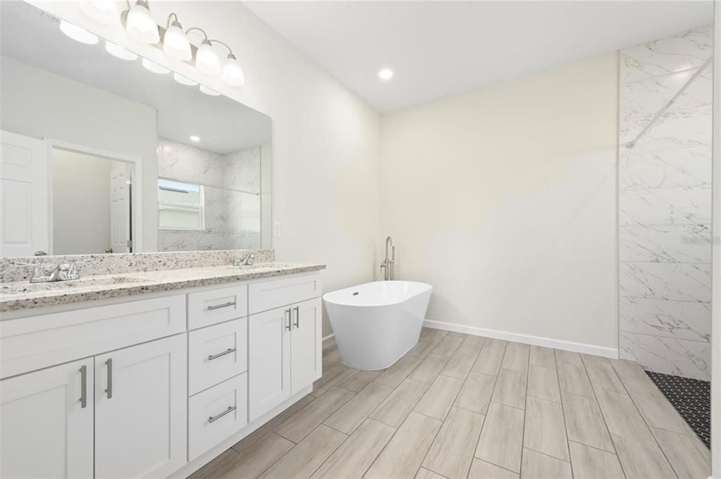 For Rent: $2,300 (4 beds, 2 baths, 1765 Square Feet)