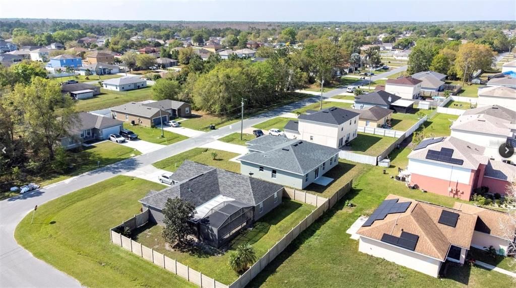 For Rent: $2,300 (4 beds, 2 baths, 1765 Square Feet)