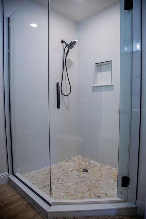 En Venta: $530,000 (4 camas, 3 baños, 2671 Pies cuadrados)