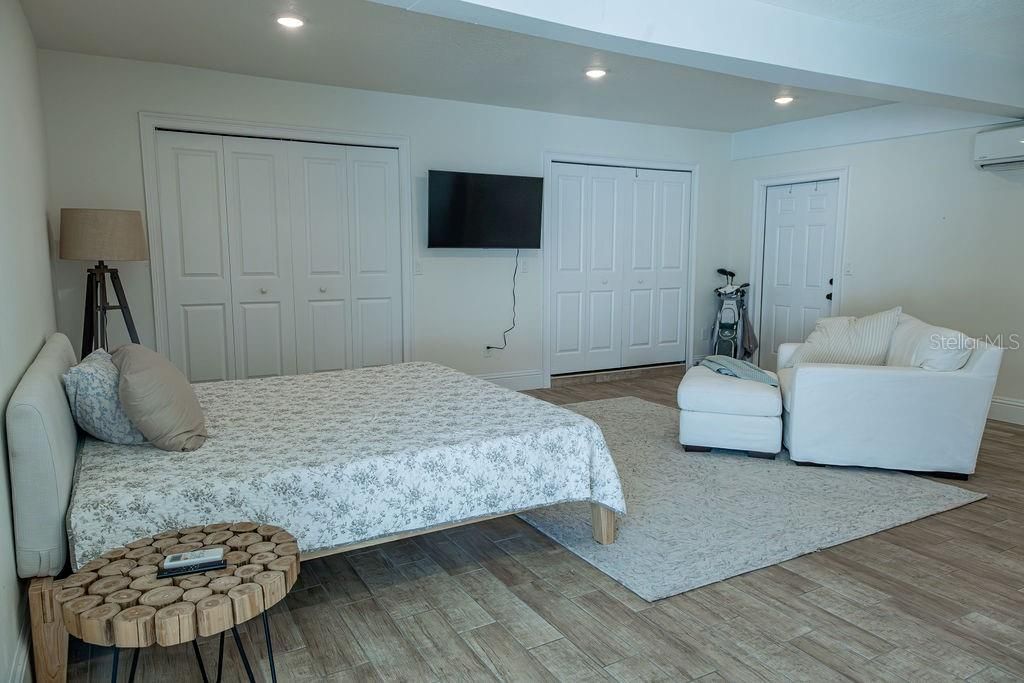 En Venta: $530,000 (4 camas, 3 baños, 2671 Pies cuadrados)