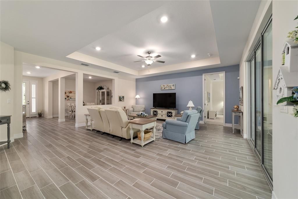 На продажу: $508,750 (4 спален, 2 ванн, 2292 Квадратных фут)