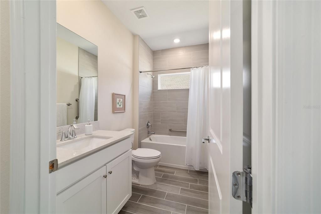 На продажу: $508,750 (4 спален, 2 ванн, 2292 Квадратных фут)