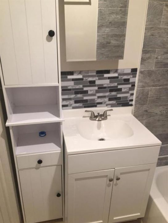 В аренду: $1,295 (2 спален, 1 ванн, 1456 Квадратных фут)