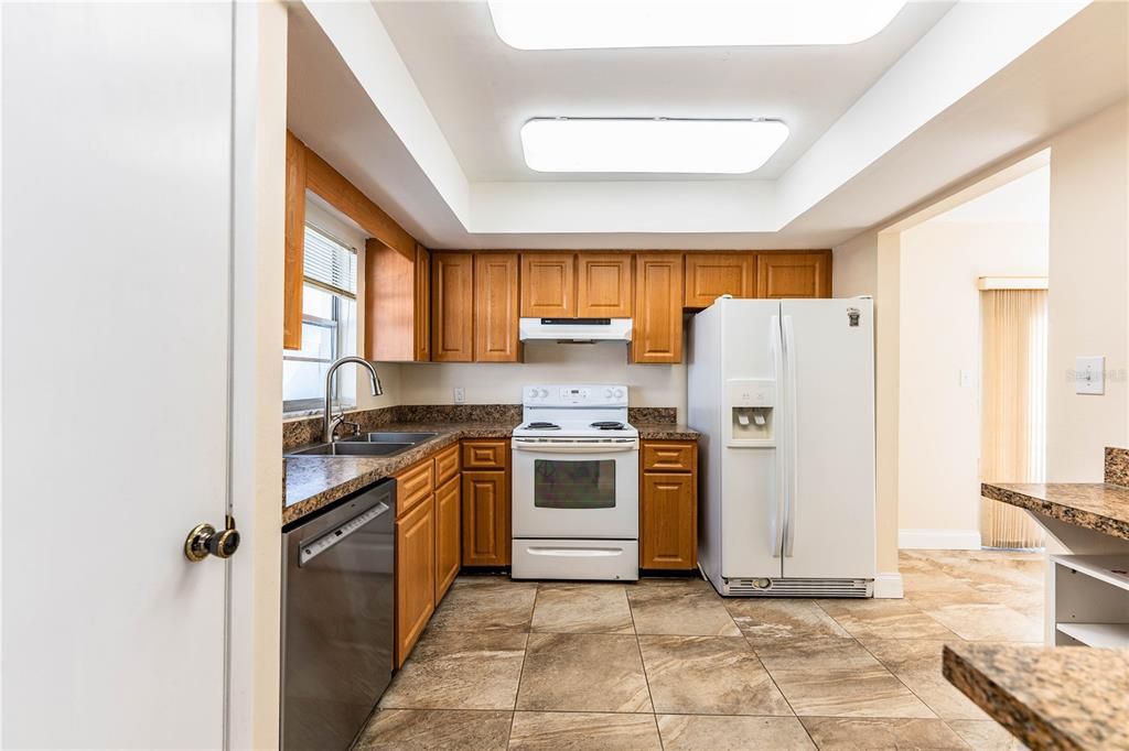 待售: $149,900 (2 贝兹, 2 浴室, 1192 平方英尺)