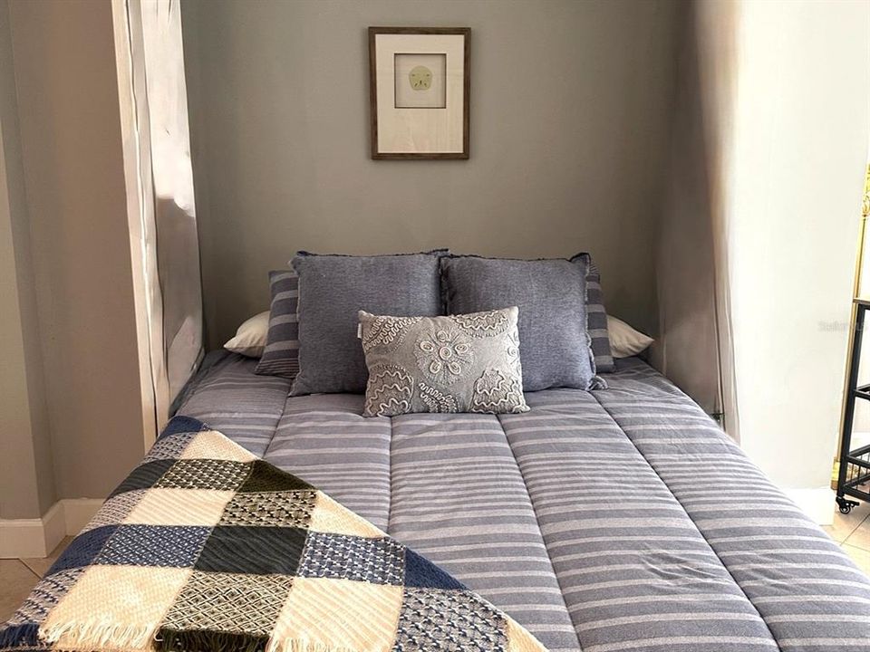 В аренду: $1,675 (0 спален, 1 ванн, 540 Квадратных фут)