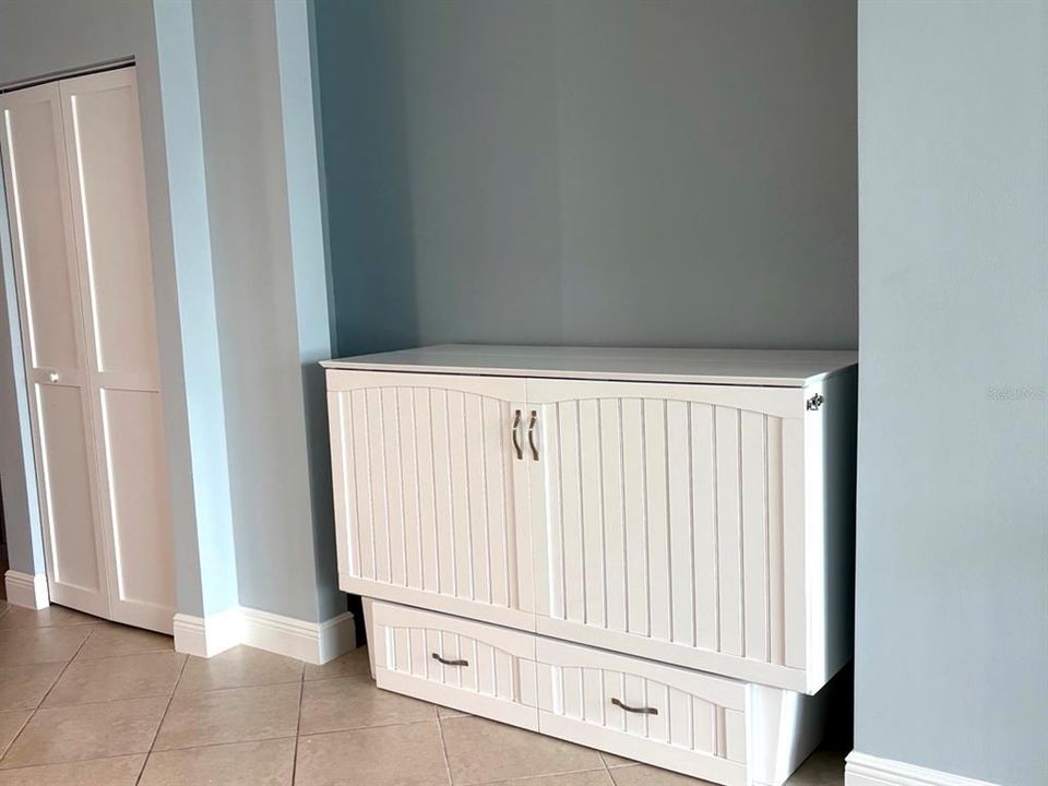 В аренду: $1,675 (0 спален, 1 ванн, 540 Квадратных фут)