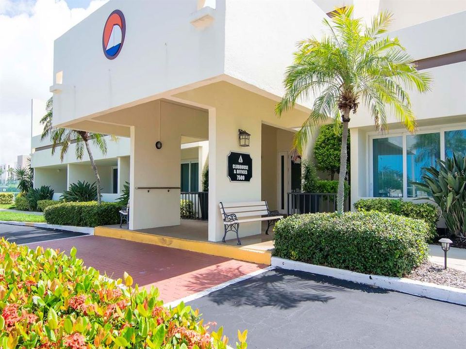 В аренду: $1,675 (0 спален, 1 ванн, 540 Квадратных фут)