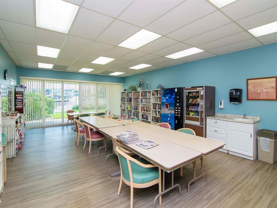 В аренду: $1,675 (0 спален, 1 ванн, 540 Квадратных фут)