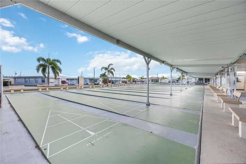 For Rent: $1,700 (2 beds, 2 baths, 834 Square Feet)