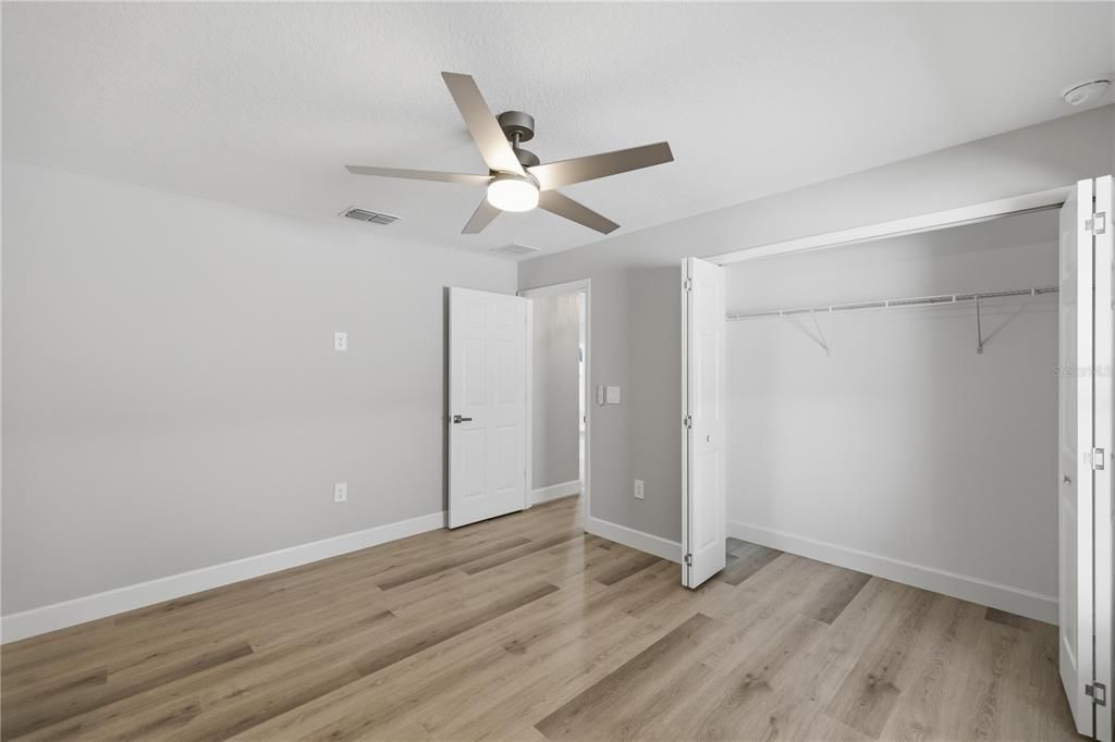 待售: $287,500 (3 贝兹, 2 浴室, 1478 平方英尺)