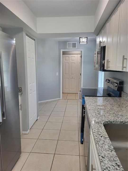 For Sale: $339,900 (3 beds, 2 baths, 1448 Square Feet)