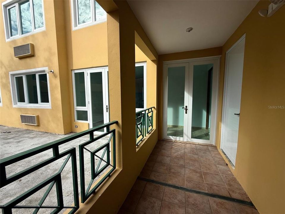 待售: $450,000 (3 贝兹, 2 浴室, 1861 平方英尺)