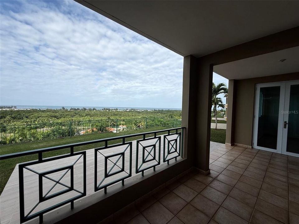 待售: $450,000 (3 贝兹, 2 浴室, 1861 平方英尺)