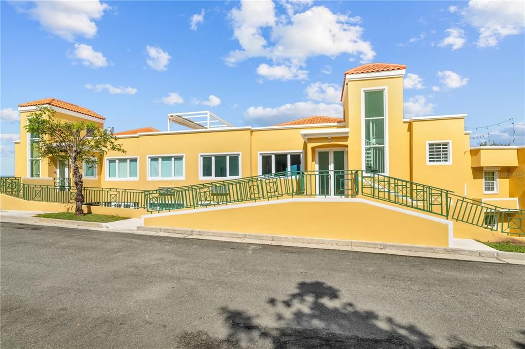 待售: $450,000 (3 贝兹, 2 浴室, 1861 平方英尺)