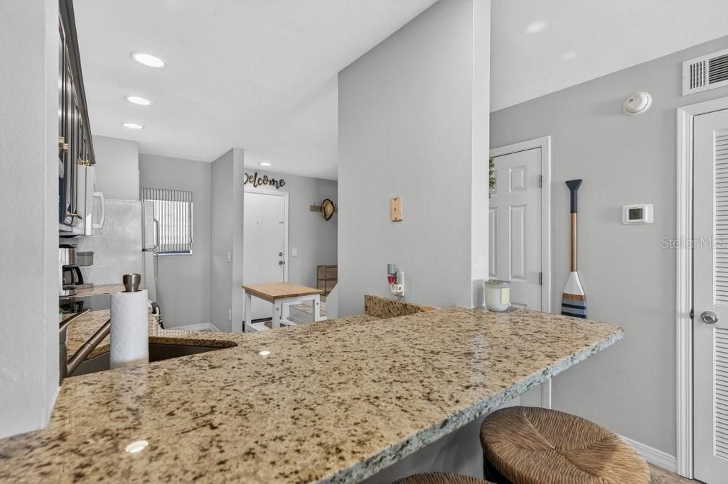 For Sale: $639,000 (2 beds, 2 baths, 1064 Square Feet)