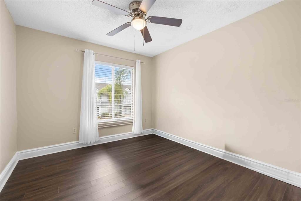 For Sale: $225,000 (3 beds, 2 baths, 1364 Square Feet)