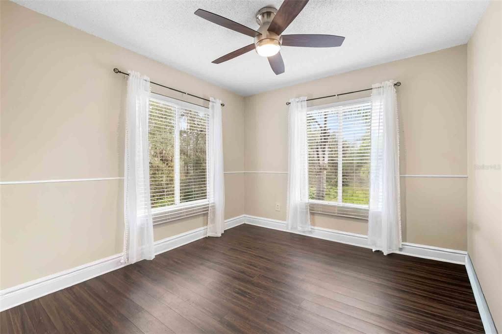 For Sale: $225,000 (3 beds, 2 baths, 1364 Square Feet)