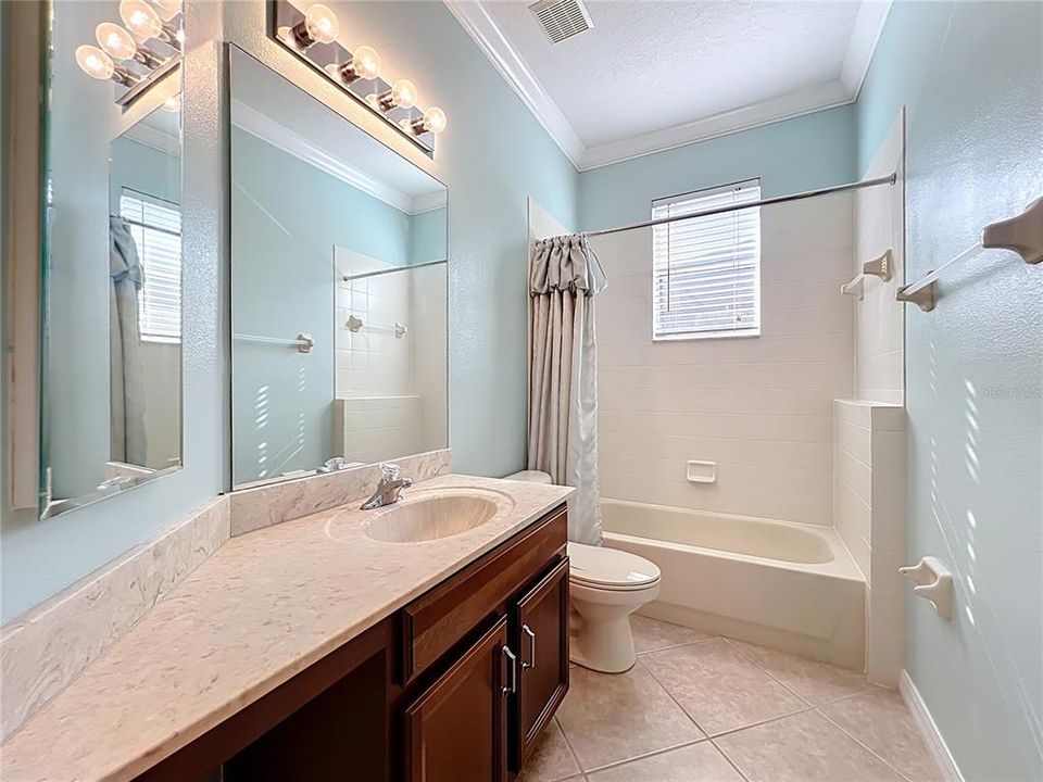 待售: $490,000 (4 贝兹, 3 浴室, 2280 平方英尺)