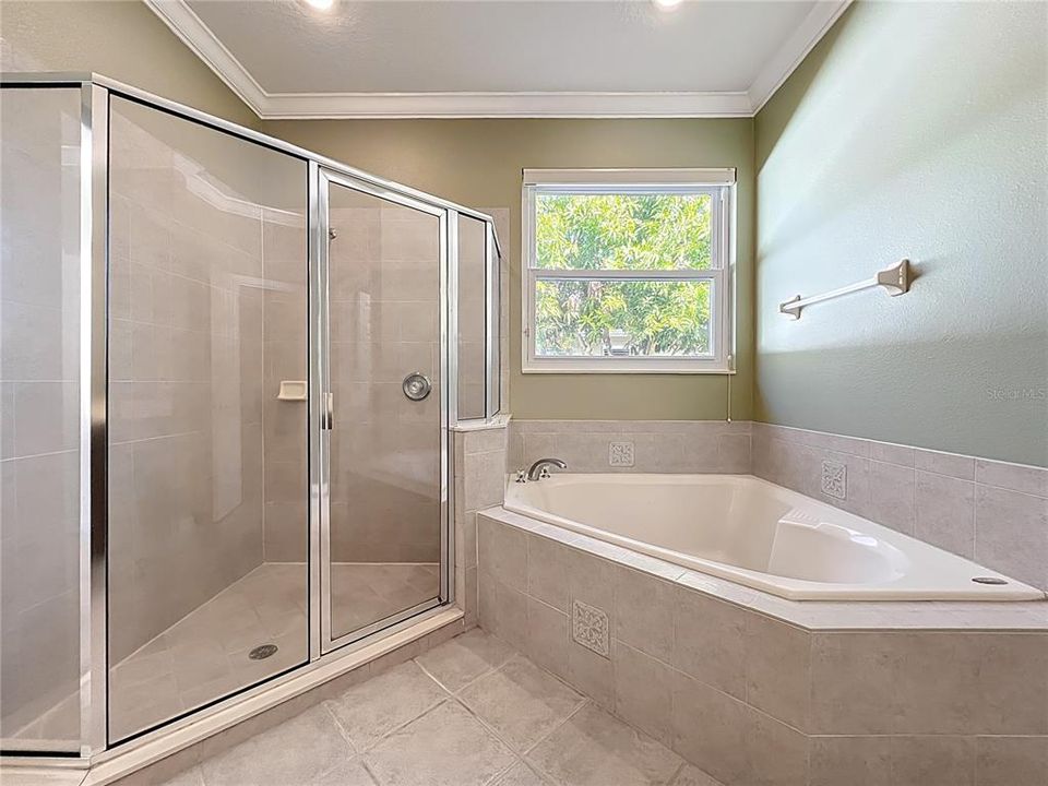 待售: $490,000 (4 贝兹, 3 浴室, 2280 平方英尺)