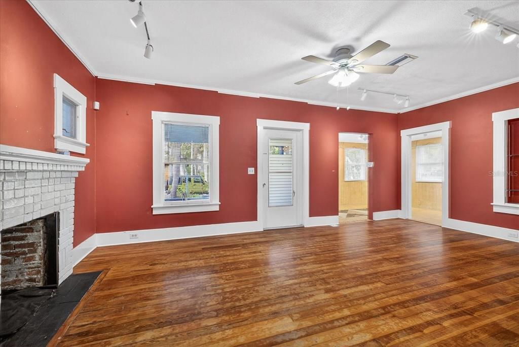 For Sale: $375,000 (0 beds, 0 baths, 1970 Square Feet)